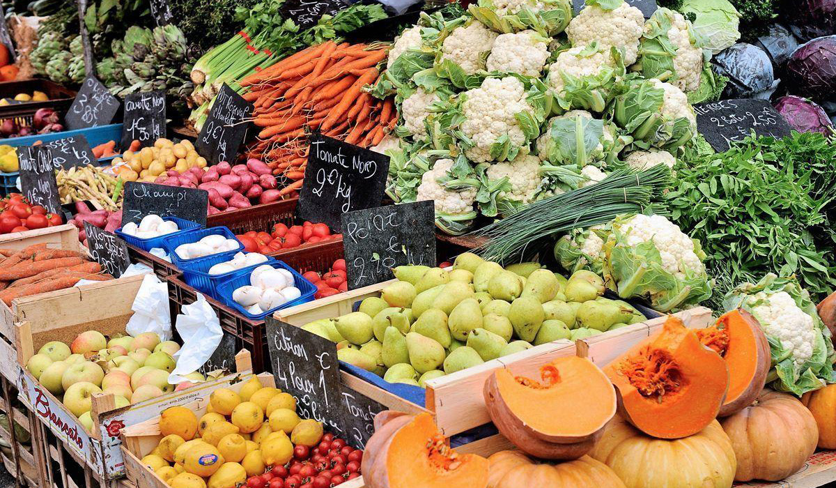 MoCI detects 108 violations by vegetables and fruits shops across Qatar